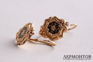 Серьги. Золото 750 пробы, чернение. Франция, Париж, XIX век.