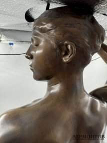 Скульптура «Диана». Бронза, скульптор A. Falguière, Thiébaut Frères, Франция, конец 19 века