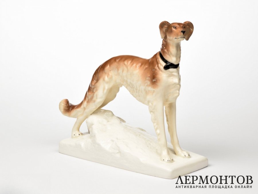 Статуэтка «Борзой». Фарфор, Royal Dux, Чехословакия, 1918–1938 годы