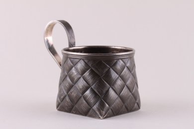 Подстаканник с имитацией плетения. Серебро 84 пробы. Россия, Санкт-Петербург, 1893 г.