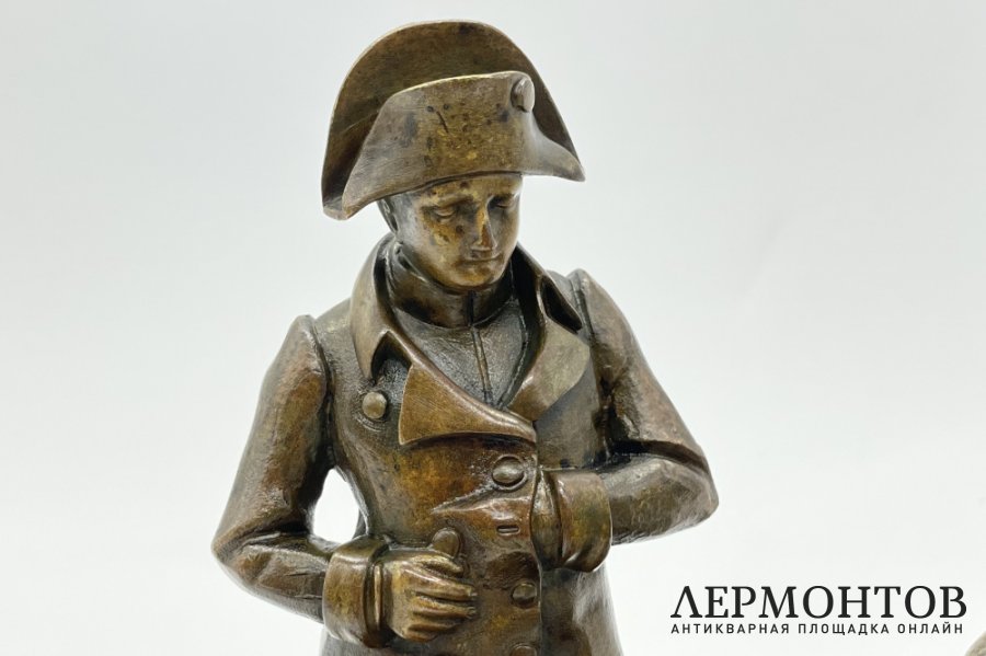 Скульптура Наполеон Бoнaпаpт и coлдaт. Франция, скульптор Gechter, 19 век. Бронза. 