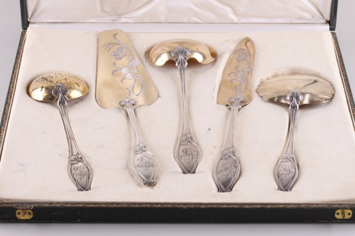 Набор для сервировки десертов Henin. Серебро 950 пробы, золочение. Франция, XIX в.