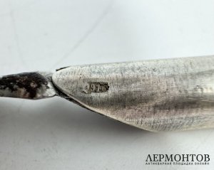 Перьевая ручка. Россия, фабрика ИЗО. Серебро 916 пробы, эмаль.