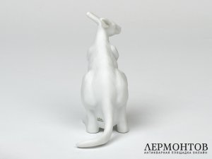 Статуэтка «Кенгуру с детенышем». Фарфор, Rosenthal, Германия, XX век