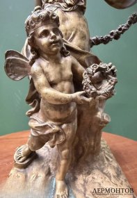 Скульптурная группа «Флора и Амур». Бронза, по модели А. Куазевокса, F. Barbedienne, Франция, конец 19 века