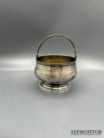 Конфетница в стиле модерн. Серебро 84 пробы, Россия, 1899–1908 годы