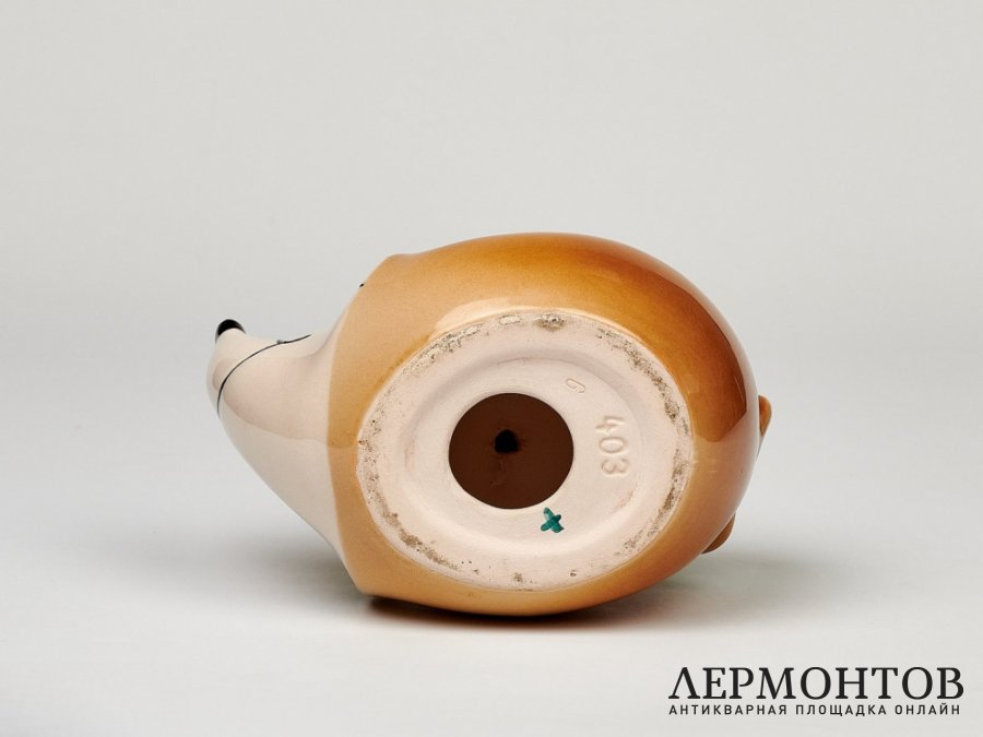 Статуэтка «Ежик с яблоком». Jinokera, Чехословакия, 1960 год