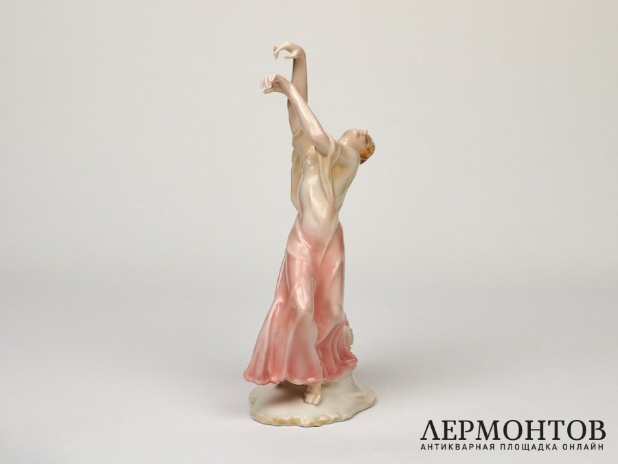 Статуэтка «Танцовщица». Фарфор, Karl Ens, Германия, 1919–1940 годы