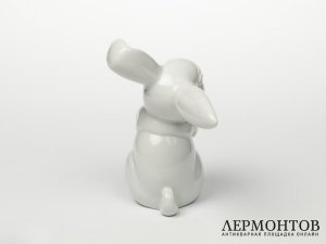 Статуэтка «Смеющийся заяц». Фарфор, Rosenthal, Германия, XX век