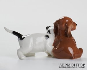 Статуэтка «Дружба. Такса и кошка». Фарфор, Hutschenreuther, Германия, конец XX века