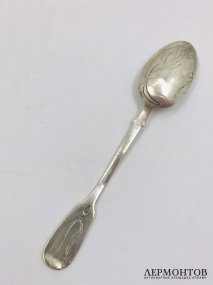 Подстаканник в стиле модерн с ложкой и стаканом в коробке. Серебро 84 пробы, М. Тарасов, Россия, 1899–1908 годы