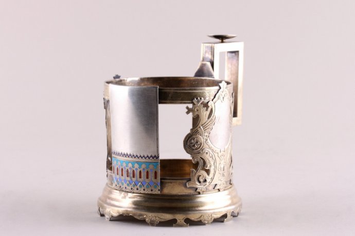 Подстаканник в русском стиле. Серебро 84 пробы, эмаль, золочение. Россия, 1888 г.
