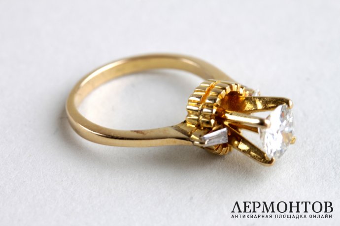 Кольцо Пасьянс. Бриллианты 0.87 ct. Золото 585 пробы. Европа, XX в.