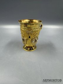 Кружка на филигранной ножке с камнями. Серебро 925 пробы, Россия, современная работа