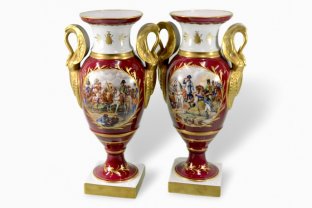 Коллекционные вазы. Наполеоника. Фарфор, деколь. Франция, XX в.