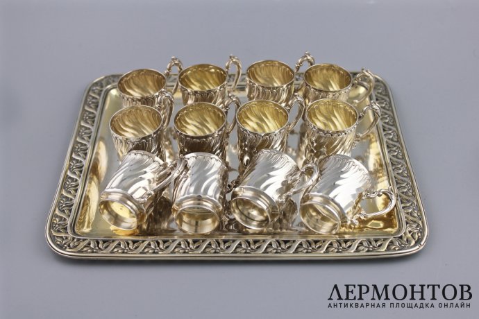 Набор стопок на 12 персон. Серебро 950 пробы. Франция, XIX век.