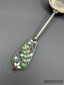 Ситечко с эмалью по скани. Серебро 84 пробы, Е. Самошин, Россия, 1908–1917 годы