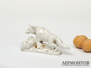 Статуэтка «Лиса». Фарфор, Royal Dux, Чехословакия, 1950 год
