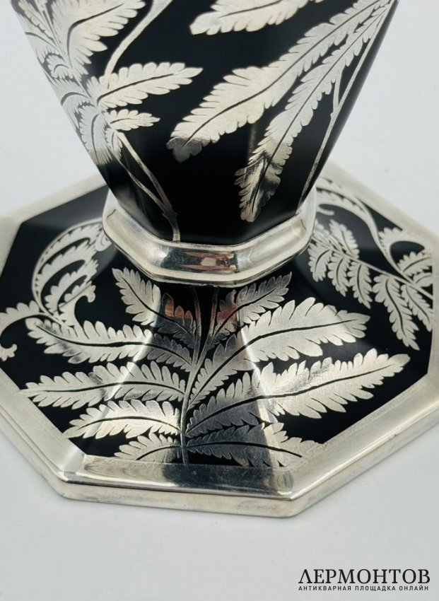 Ваза для цветов в технике silver overlay. Фарфор, серебро, Rosenthal, Германия, 1950–1970 годы