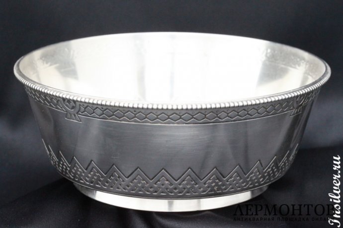 Чаша большая. Братья Грачевы. Серебро 84. Российская империя