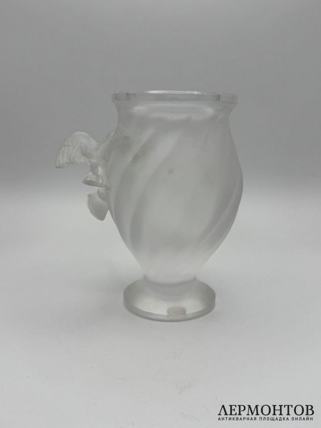 Ваза «Flying Doves». Хрусталь, Lalique, Франция