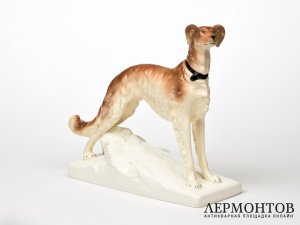 Статуэтка «Борзой». Фарфор, Royal Dux, Чехословакия, 1918–1938 годы