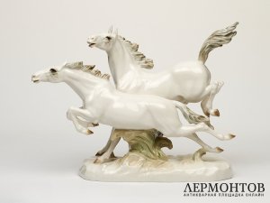 Статуэтка «Бегущие лошади». Фарфор, Hutschenreuther, Германия, 1920–1938 годы