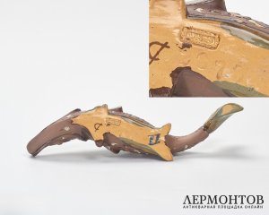 Икорница «Рыба». Майолика, Wilhelm Schiller & Sohn, Австрия, 1885–1895 годы