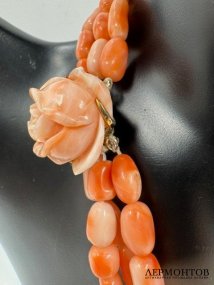 Колье из кораллов с застёжкой-розой. Золото, предположительно Западная Европа, 20 век