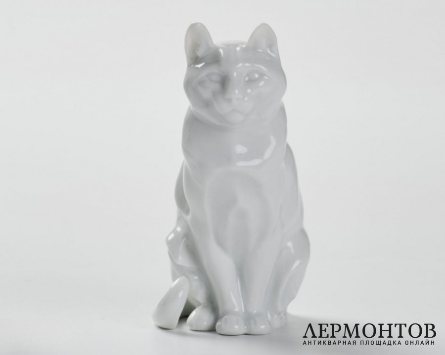 Статуэтка «Сидящая кошка». Фарфор, Rosenthal, Германия, 1926 год