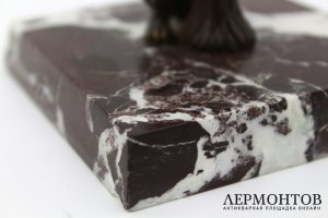 Спичечница из письменного набора в русском стиле Медведь. Россия, 1880-1890-е гг.