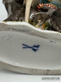 Статуэтка «Пианист» из «Обезьяньего оркестра». Фарфор, роспись, Meissen, скульптор И. И. Кендлер, Германия, 19 век