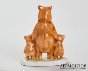 Статуэтка «Медведица с медвежатами». Керамика, Bodrogkeresztúr, Венгрия, 1960–1970-е годы