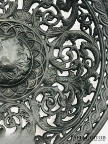 Ажурная тарелка. Чугун, Каслинский завод, мастер А. Долганин, Россия, начало 20 века