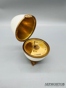 Пасхальное яйцо «Режиссёру». Серебро 925 пробы, фарфор, Faberge, Франция
