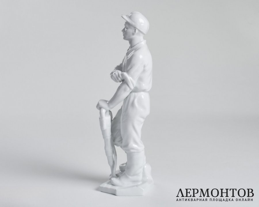 Статуэтка «Шахтёр». Фарфор, Herend, Венгрия