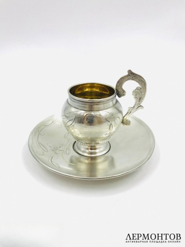 Кофейная пара «Бочонок». Серебро 84 пробы, Россия, 1908–1917 годы