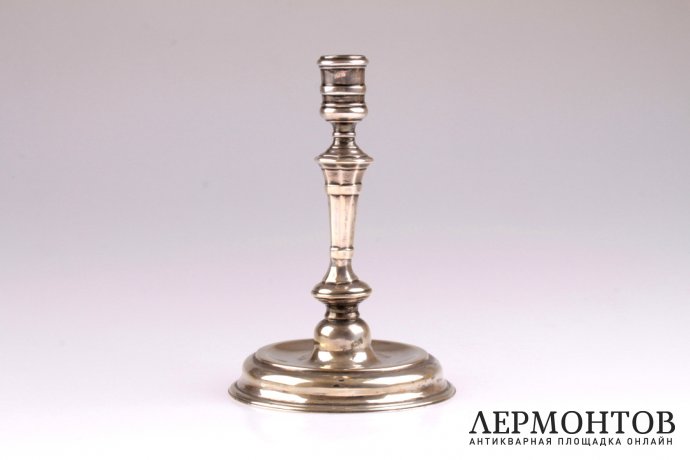 Подсвечник в классическом стиле. 1763 год. Серебро 812 пробы. Австрия, XVIII в.