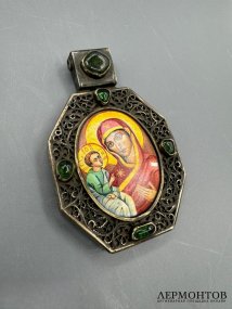 Панагия «Богоматерь с Младенцем». Белый металл, скань, эмаль, Россия, современная работа