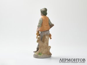 Статуэтка «Охотник». Фарфор