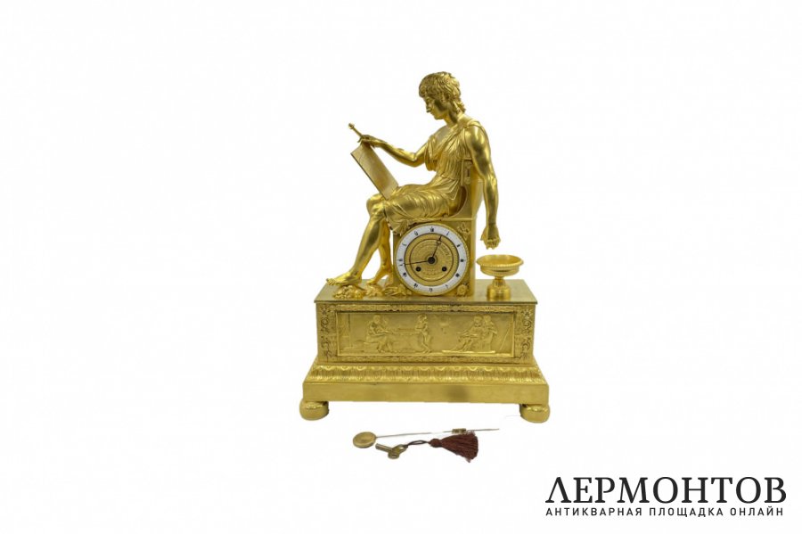 Каминные часы Ампир А. Македонский. Франция, Париж, 1800-1820-е гг. Бронза, литье.