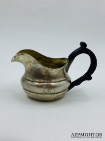 Молочник. Серебро 84 пробы, дерево, Россия, 1810-е годы
