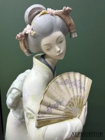 Скульптура «Японская элегантность». Фарфор грес, Lladro, скульптор José Puche, Испания, 2005–2006 годы