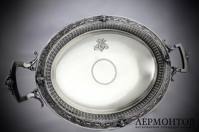Ваза в стиле ампир с маскаронами. Серебро 800 пробы. Германия