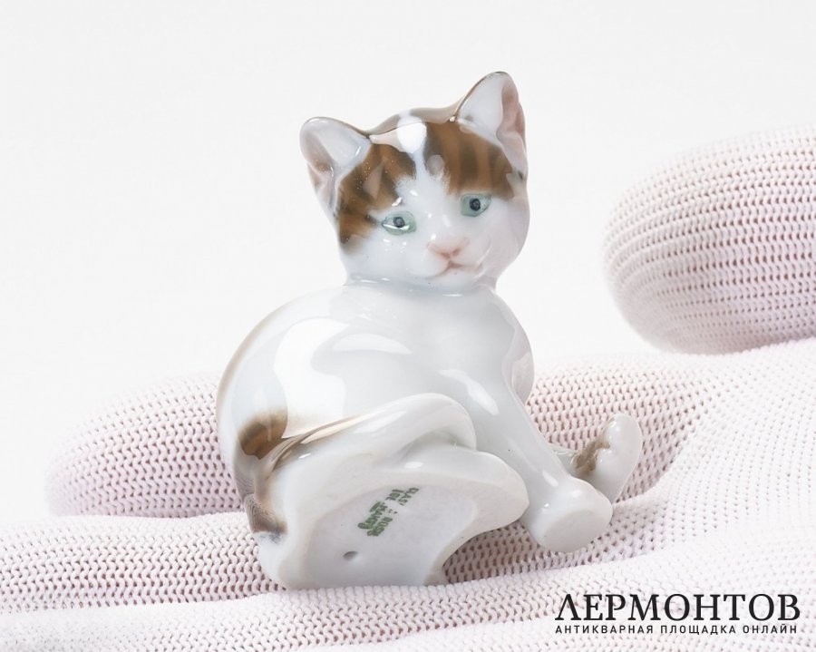 Статуэтка «Играющий котенок». Фарфор, Rosenthal, Германия
