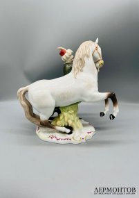 Статуэтка «Турок с лошадью». Фарфор, роспись, Fürstenberg, Германия, 1908–1916 годы