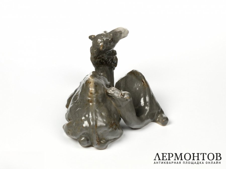 Статуэтка «Верблюды». Фарфор, Royal Dux, Чехословакия, 1950 год