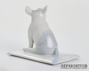Статуэтка «Поросенок». Фарфор, Pfeffer Gotha, Германия