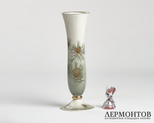 Ваза «Сосновая ветка». Фарфор, Rosenthal, Германия, 1940 год