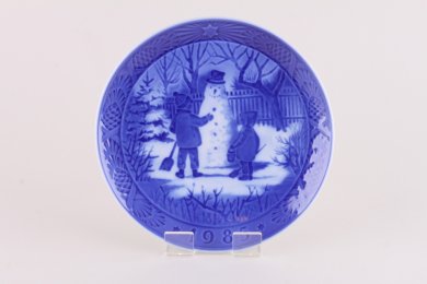 Рождественская тарелка фабрики Royal Copenhagen. Фарфор.  Дания, 1985 год.